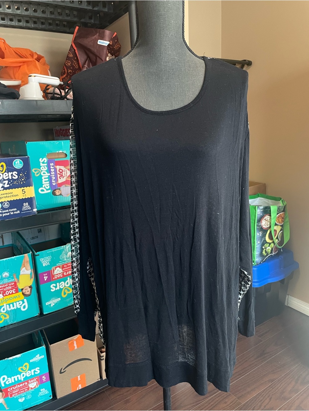 Bobeau Black Long-Sleeve Scoop Neck Tunic Dress
